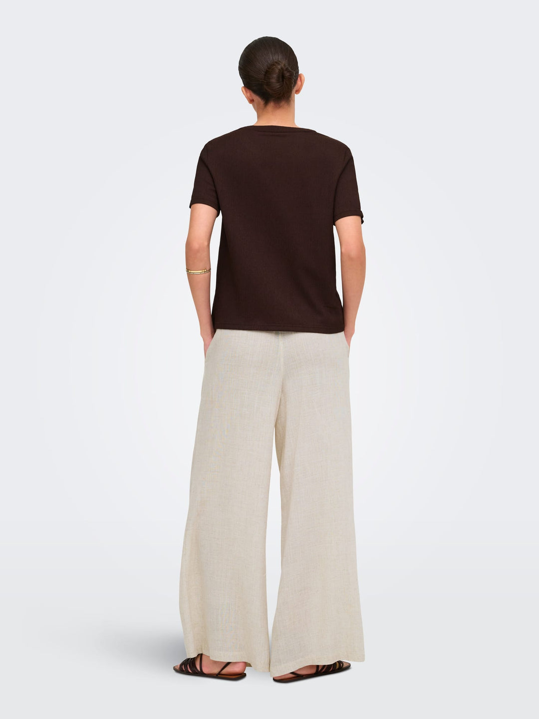 Jacqueline de Yong Debbie top bruin – dames