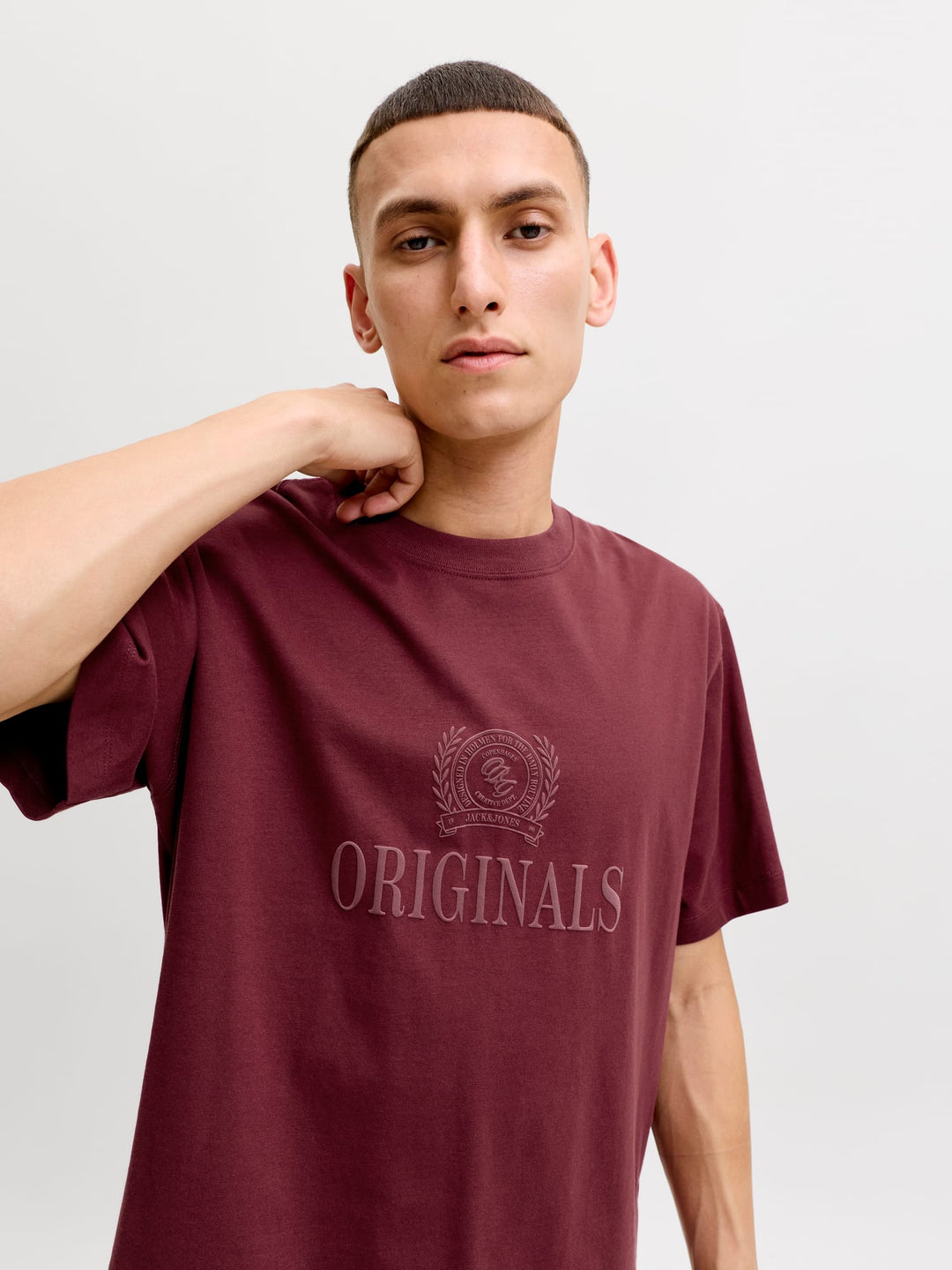 Jack & Jones t-shirt k/m heren wijnrood – 12299800 FREDERIKSBERG