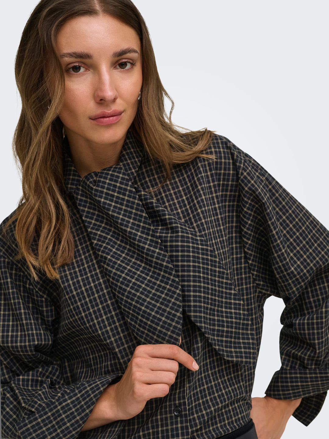 Jacqueline de Yong 15384549 Vilda blouse l/m zwart dessin