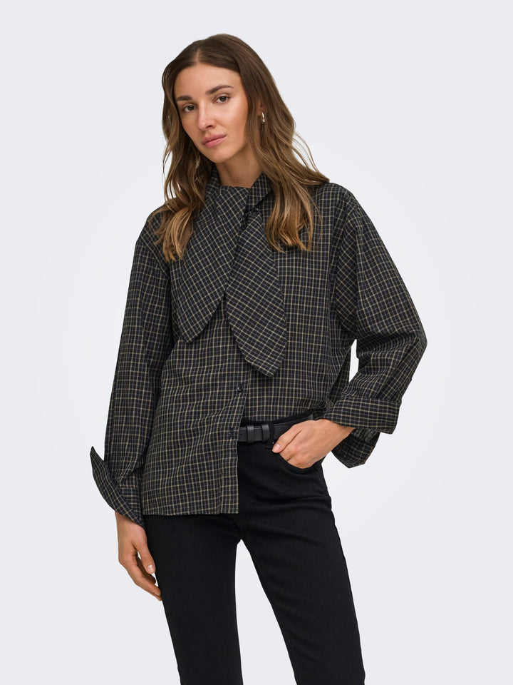 Jacqueline de Yong 15384549 Vilda blouse l/m zwart dessin
