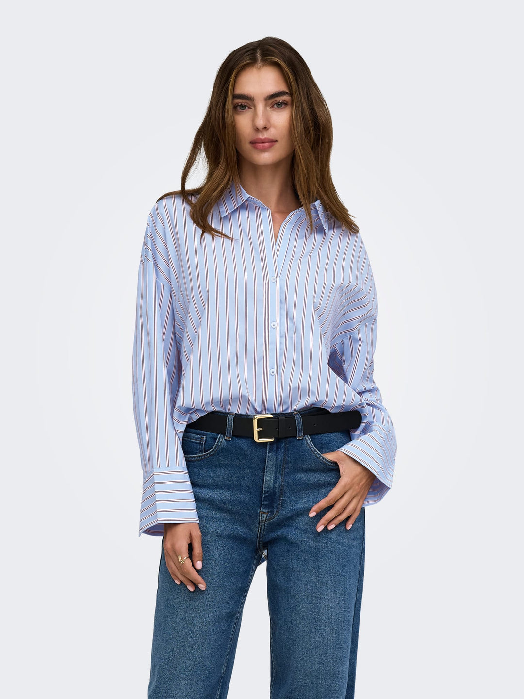 Only 15367554 Oregon blouse lichtblauw – dames