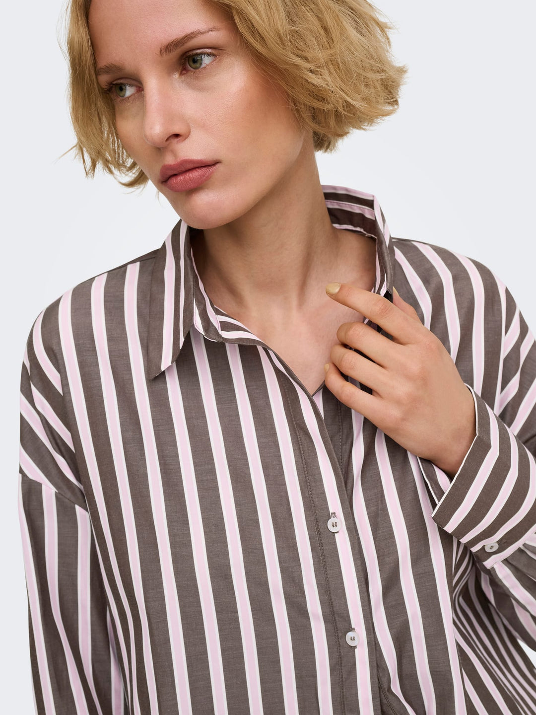 Only blouse l/m dames bruin dessin – Oregon