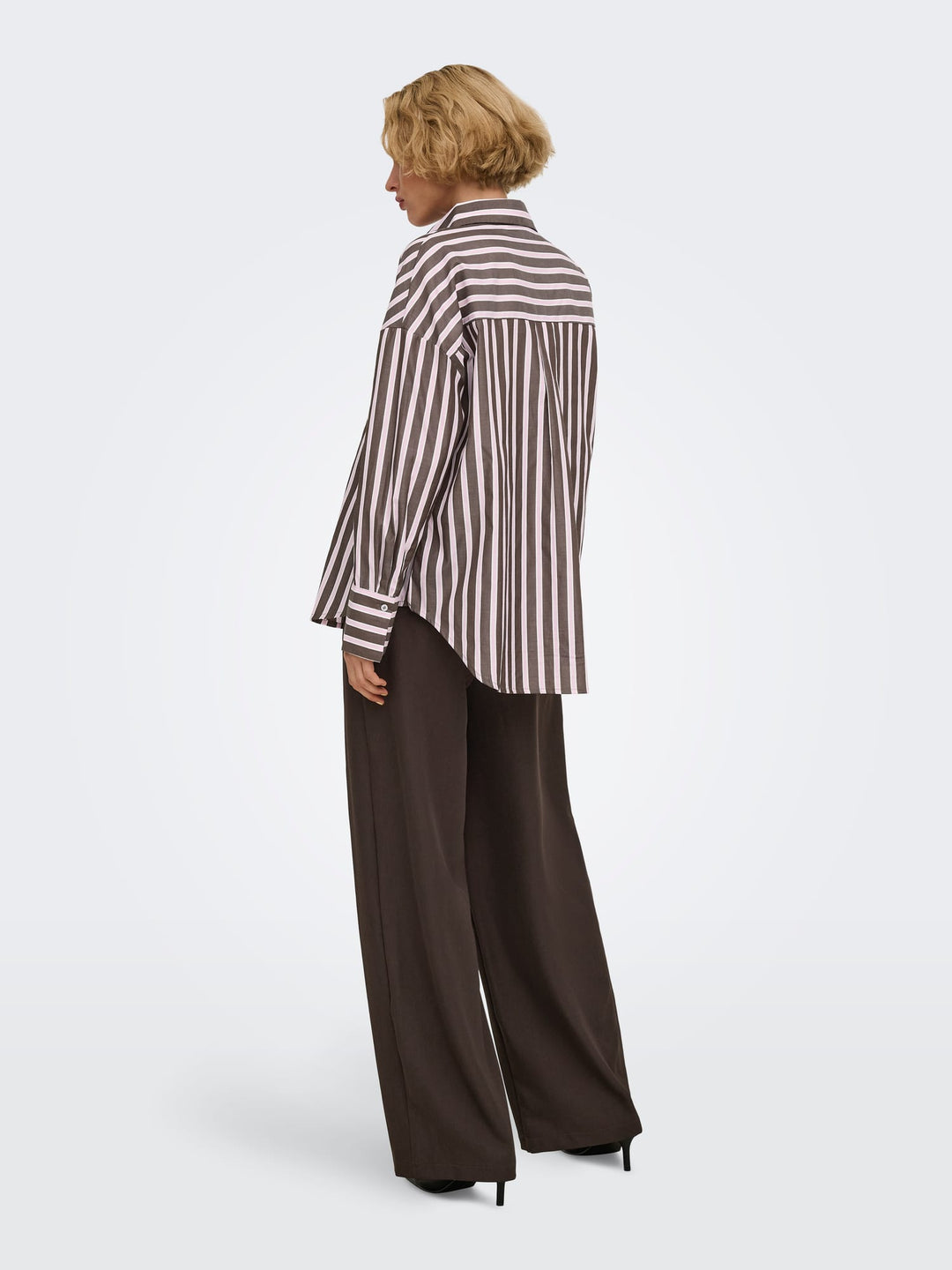 Only blouse l/m dames bruin dessin – Oregon