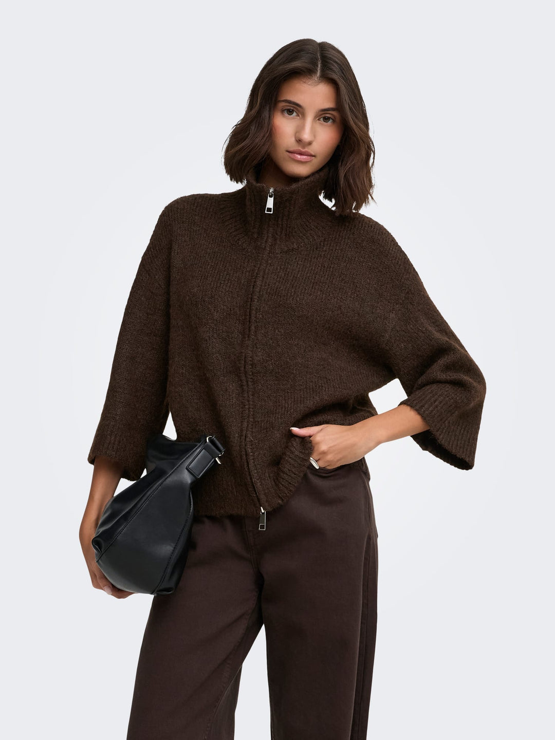 Only 15375131 Maggie vest gebreid bruin – dames