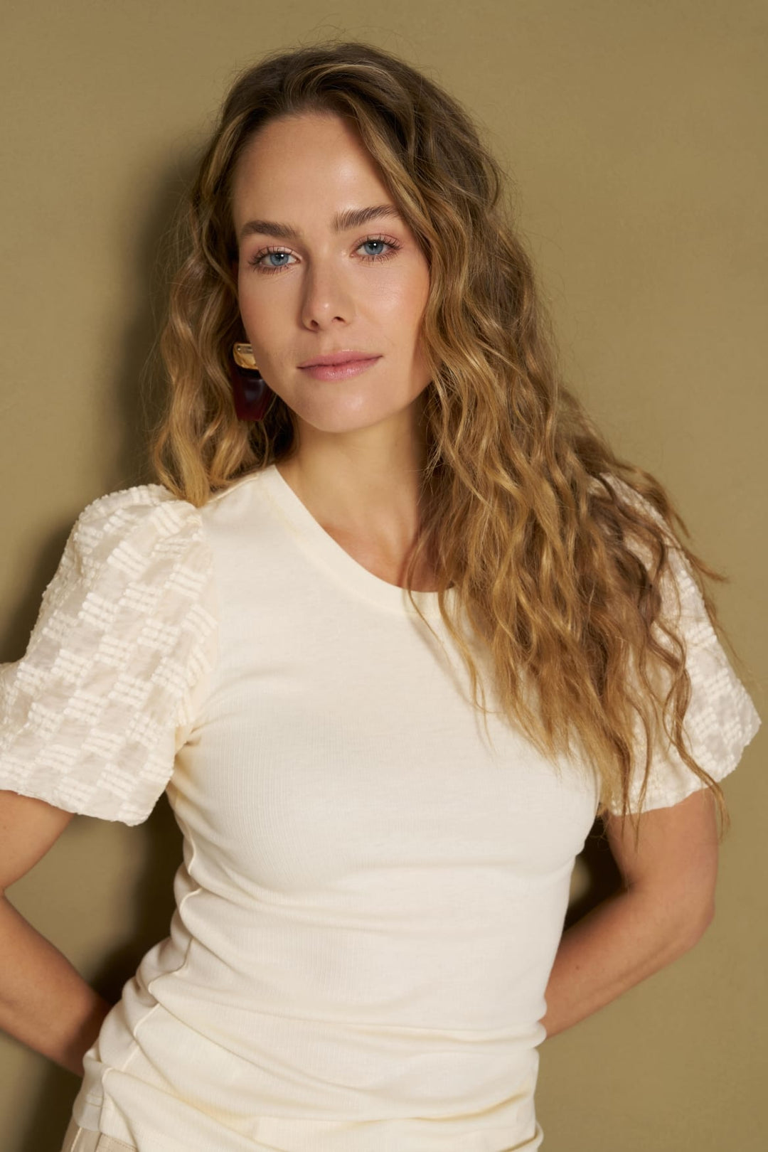 Lofty Manner RH11.1 Top Haya - Off-white dames top