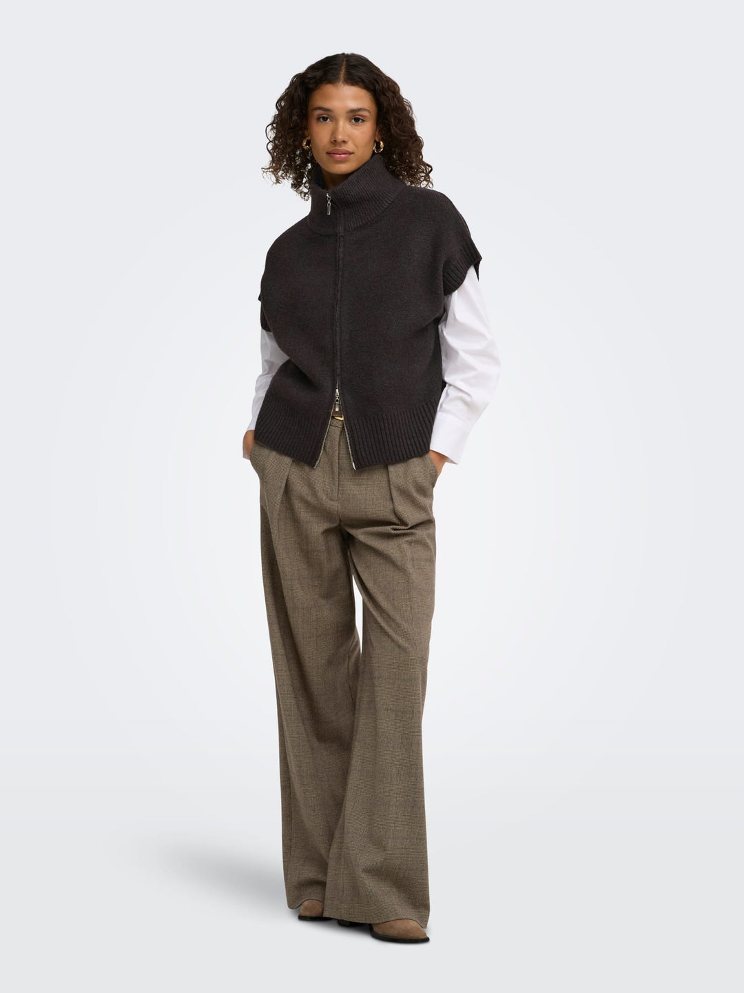 Jacqueline de Yong 15382986 Lea gebreid vest bruin