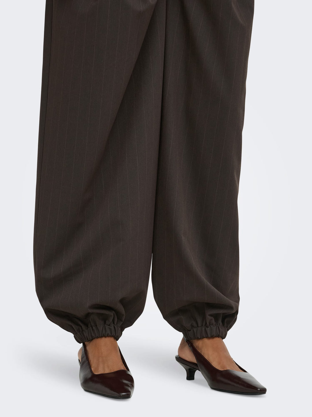 Jacqueline de Yong 15386815 madeline lange broek dames bruin dessin