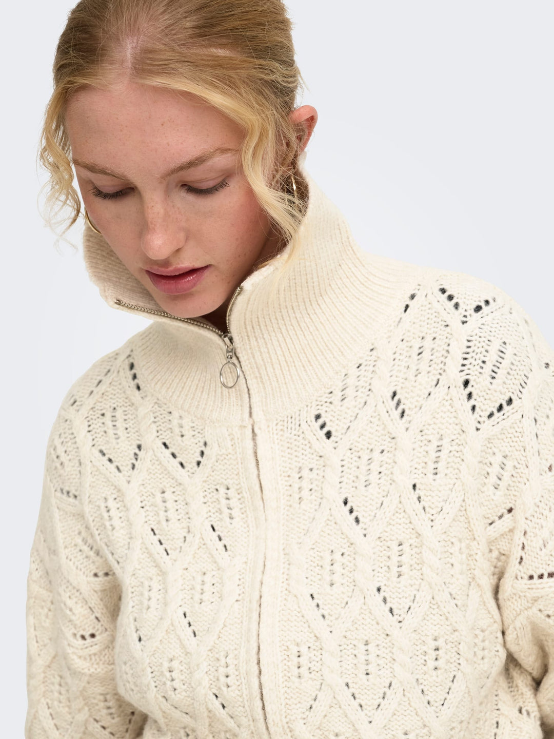 Only 15381489 Freja gebreid vest off-white