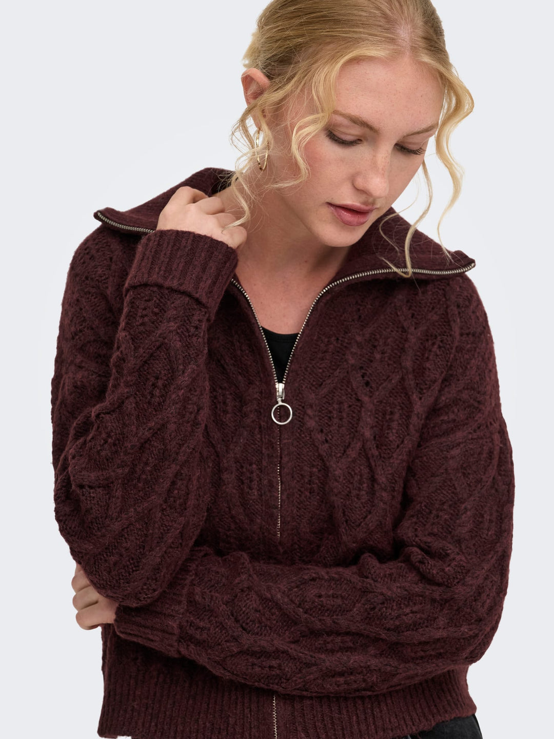 Only 15381489 Freja trui bordeaux