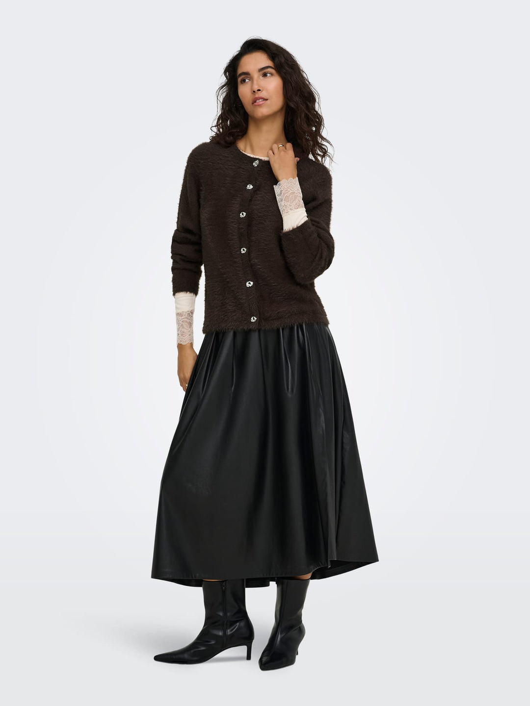 Jacqueline de Yong 15379795 Prime gebreid vest bruin