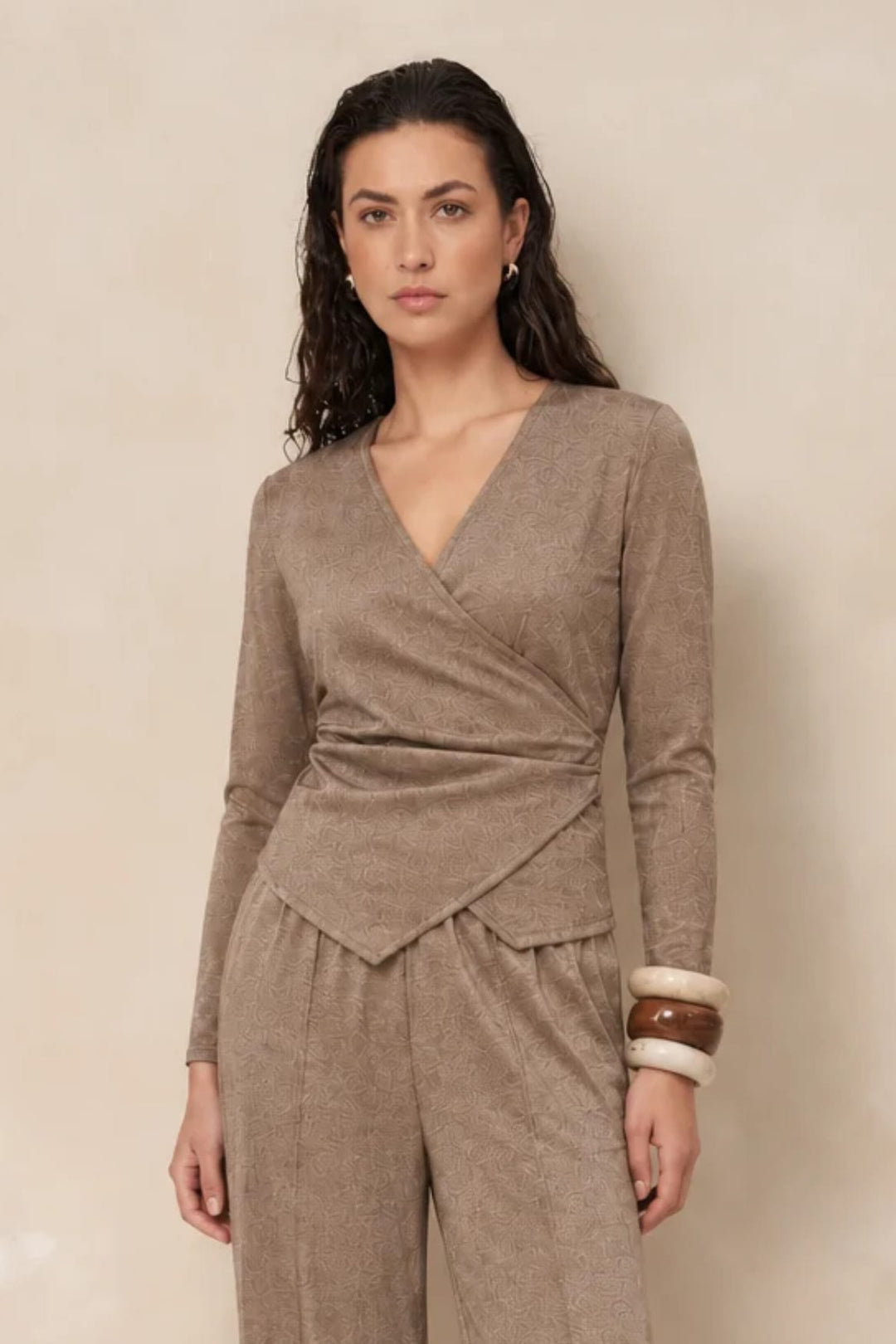 Lofty Manner RJ06 - Top Jori - Wrap taupe