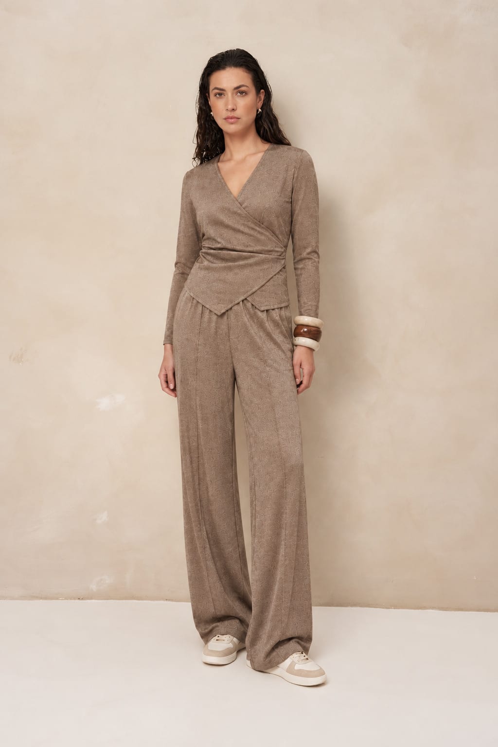Lofty Manner RJ06 - Top Jori - Wrap taupe
