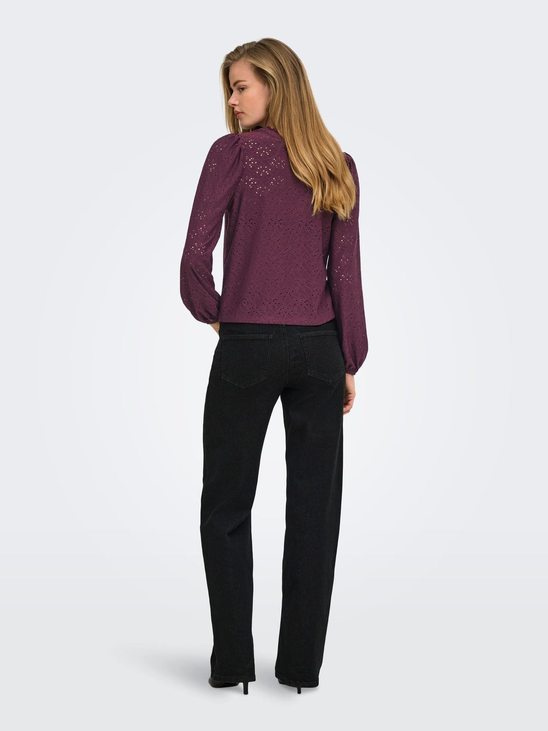 Only 15386530 Smilla top met lange mouwen bordeaux