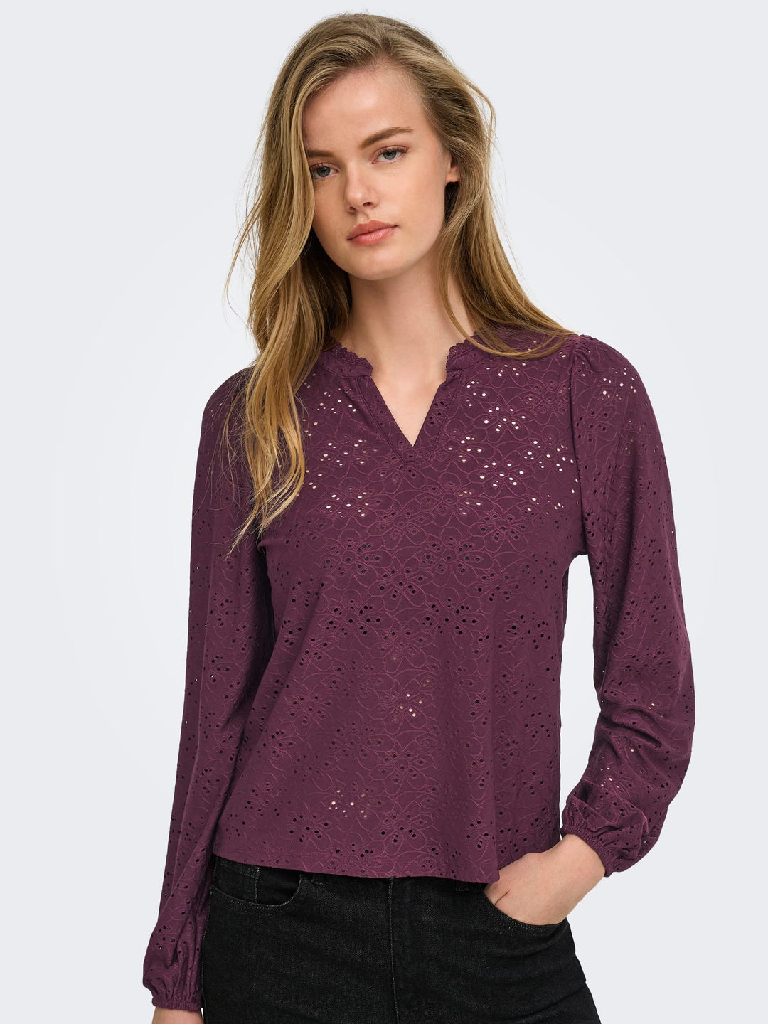 Only 15386530 Smilla top met lange mouwen bordeaux