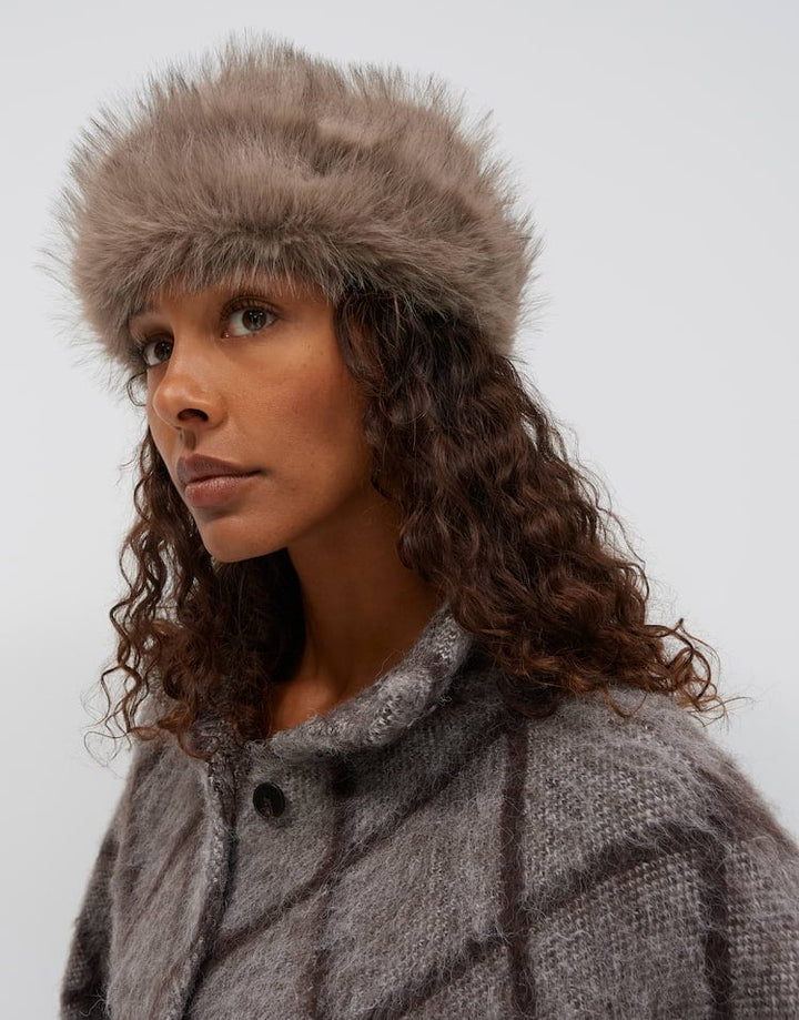 Opus afluffy hat 10482313642465 muts camel – dames