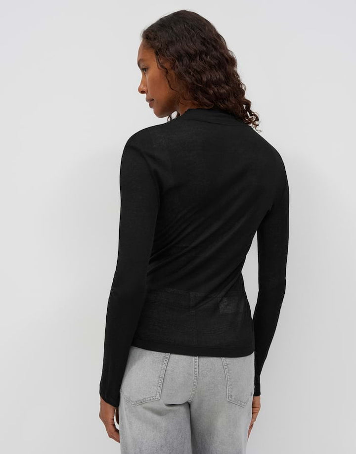 Opus sentro 10623114516465 t-shirt l/m dames zwart