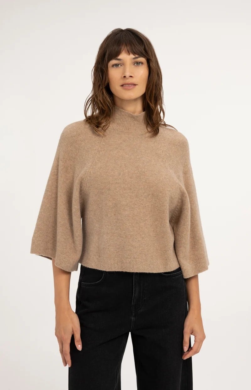 YAYA Women 01-000655-610 trui dames zand
