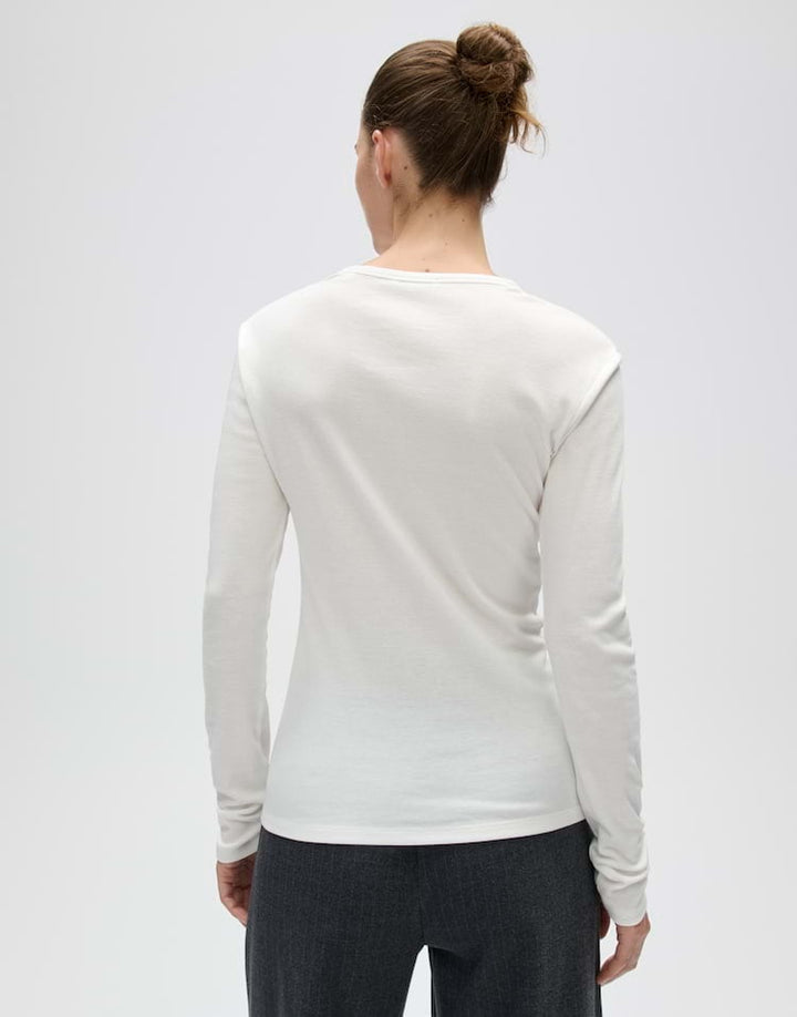 Opus Sherrie 1062489343100 t-shirt l/m dames off-white
